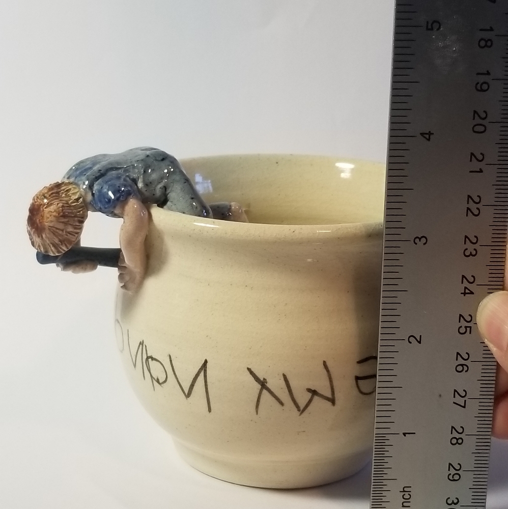BOY WRITING I LOVE MY NANA UPSIDE DOWN MUG - Picture 5 of 8